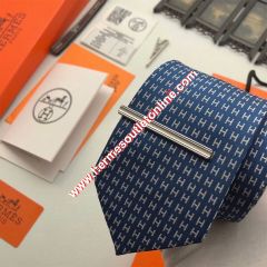 Hermes Tie 8 Faconnee Bicolore H Tie In Blue