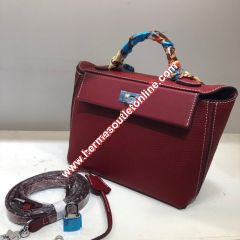 Hermes Taurillon Maurice Bag Calfskin Palladium Hardware In Burgundy